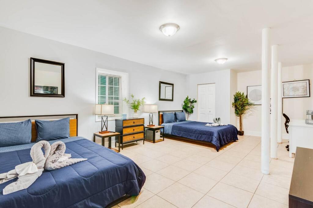 Stunning Atl 5Bdr Home Near Cdc Emory Sleeps 12 Атланта Экстерьер фото